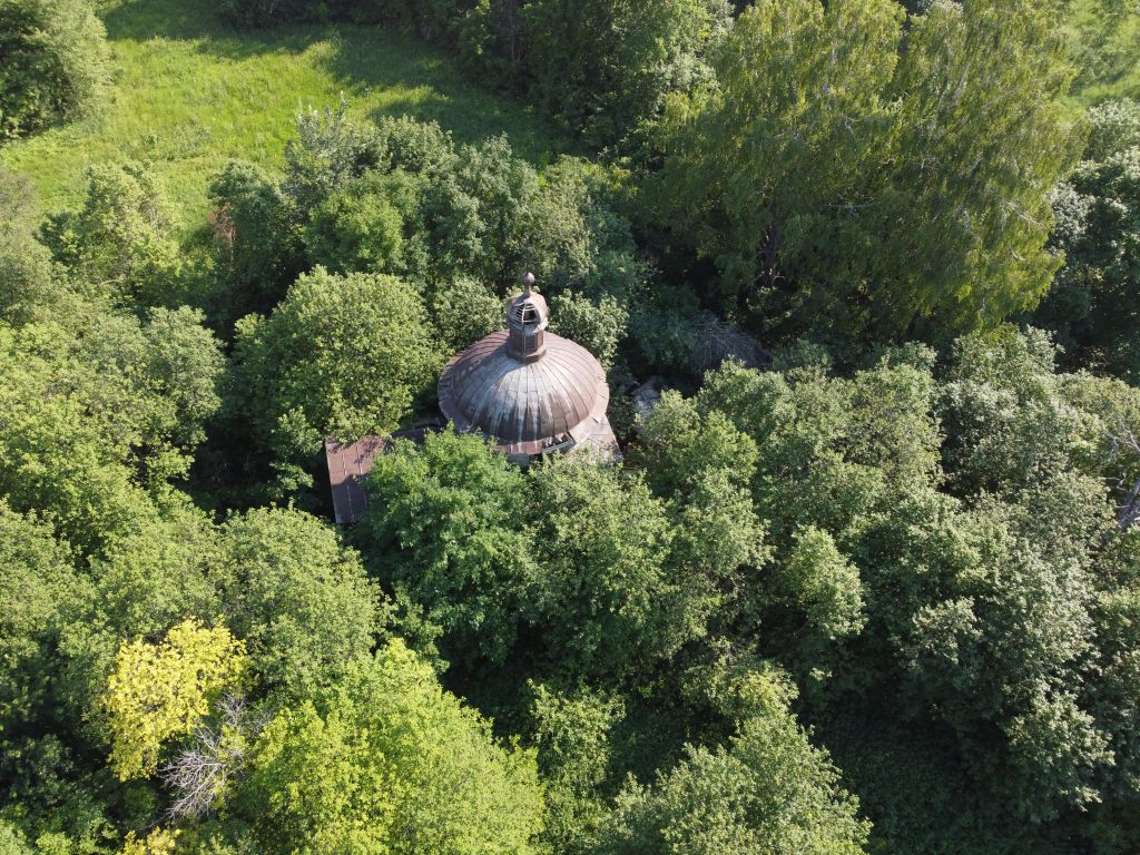Церковь Покрова Пресвятой Богородицы, Каменка (Лысковский район, Нижегородская область). общий вид в ландшафте