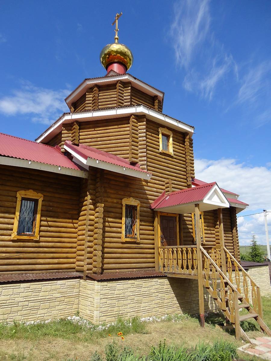 Второй вход в храм., архитектурные детали. Церковь Троицы Живоначальной, Большое Микушкино (Исаклинский район, Самарская область)