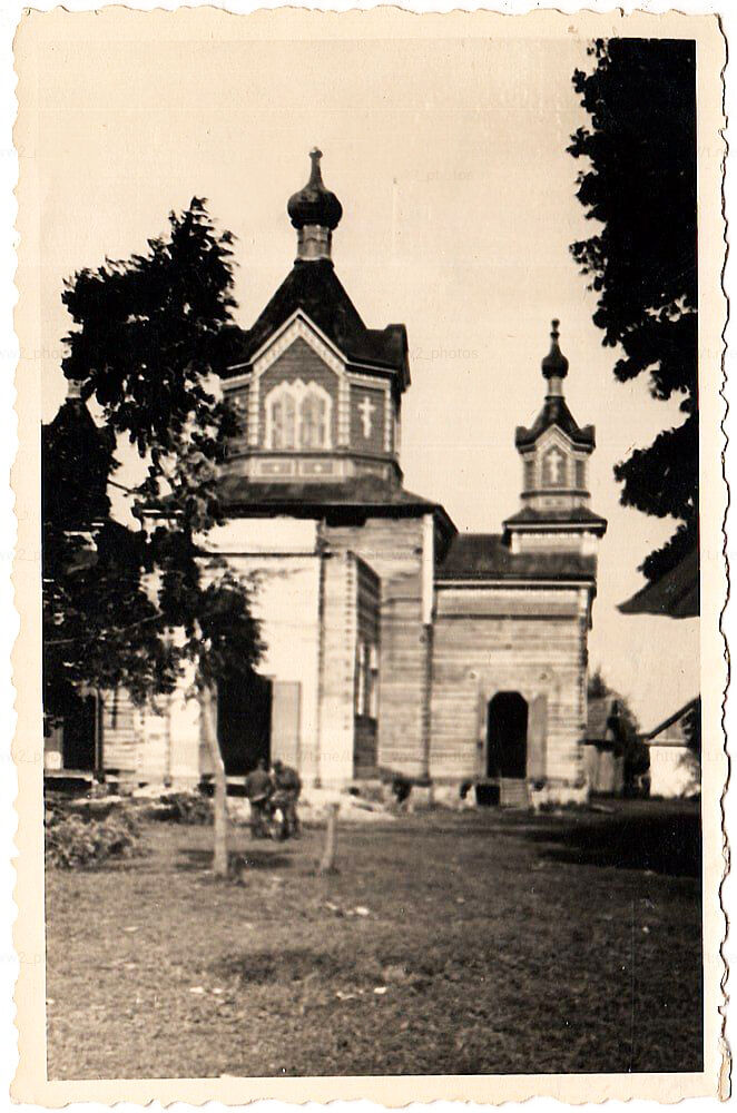 Церковь Покрова Пресвятой Богородицы, Полонное (Полонский район, Украина, Хмельницкая область). архивная фотография, Западный фасад. Фото 1941 г. с аукциона e-bay.de