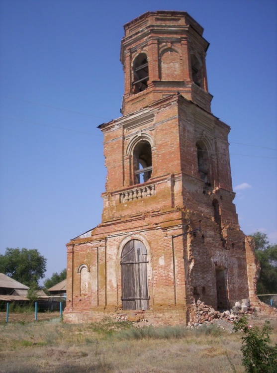 Церковь Донской иконы Божией Матери (старая), Грачи (Енотаевский район, Астраханская область). архитектурные детали, Колокольня от разрушенного храма.