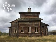 Церковь Николая Чудотворца (новая), Местные жители вставили окна<br>, Николаевское Село (Юмиж), Верхнетоемский район, Архангельская область