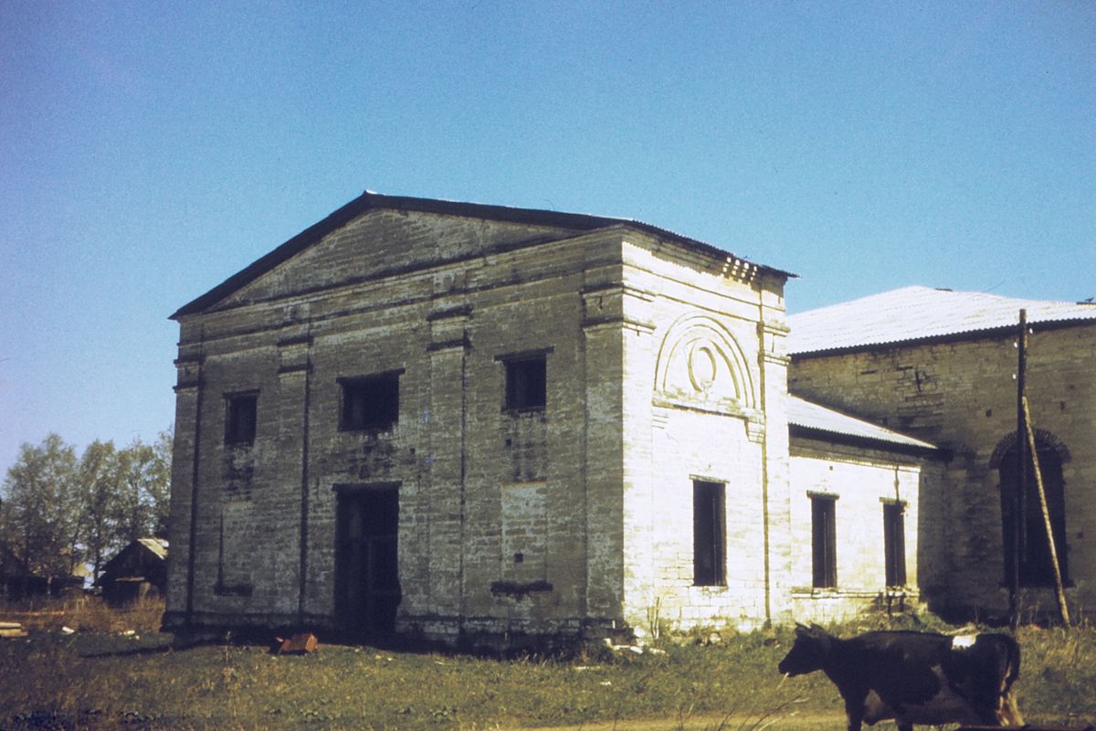 фасады. Церковь Успения Пресвятой Богородицы, Усть-Вага (Виноградовский район, Архангельская область)