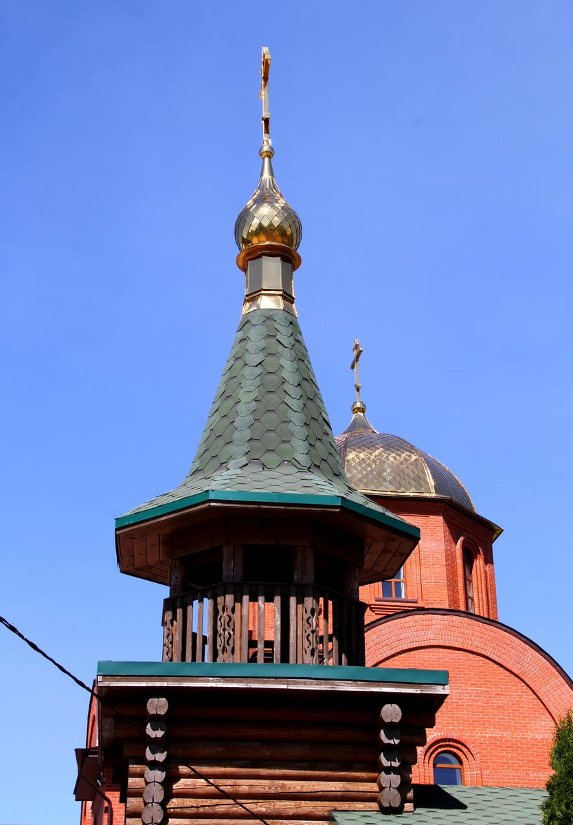 архитектурные детали. Белогорский Воскресенский монастырь. Церковь Спиридона Тримифунтского, Кирпичи (Белогорье) (Подгоренский район, Воронежская область)