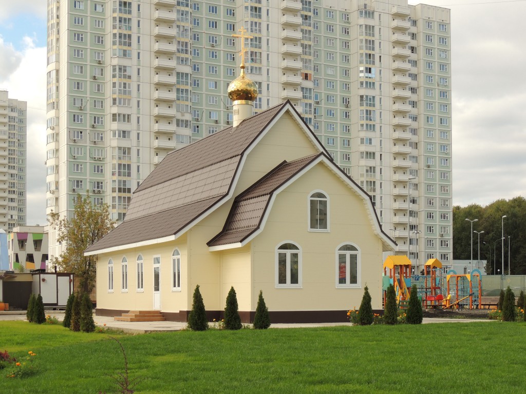 Чертаново Южное. Церковь Николая, царя-мученика в Аннине. фасады