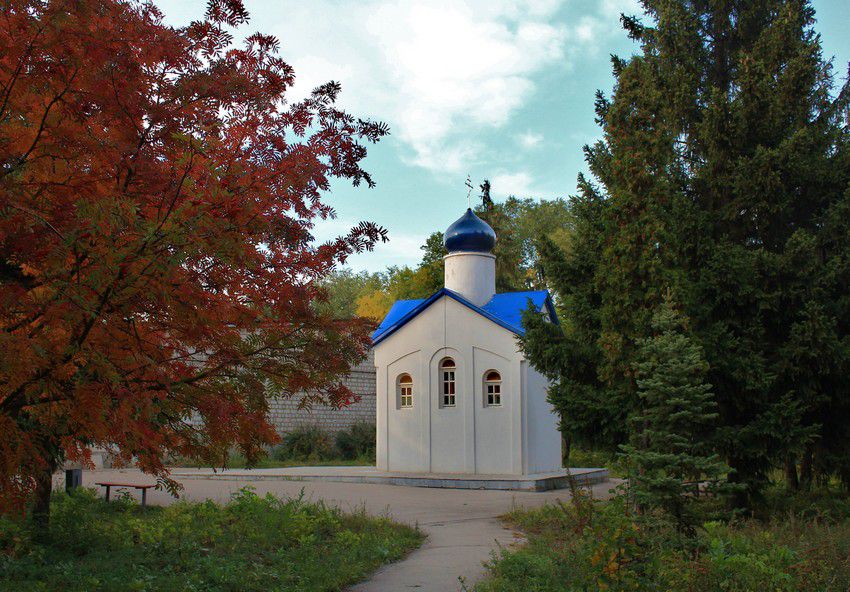 Часовня Николая Чудотворца в Западном, Самара (Самара, город, Самарская область). общий вид в ландшафте
