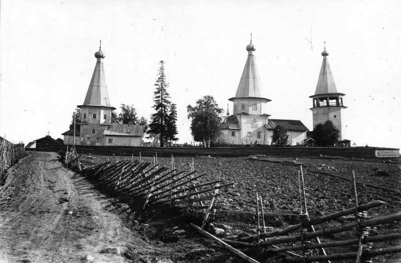 Церковь Успения Пресвятой Богородицы, Космозеро (Медвежьегорский район, Республика Карелия). архивная фотография, М.И. Мильчик. 