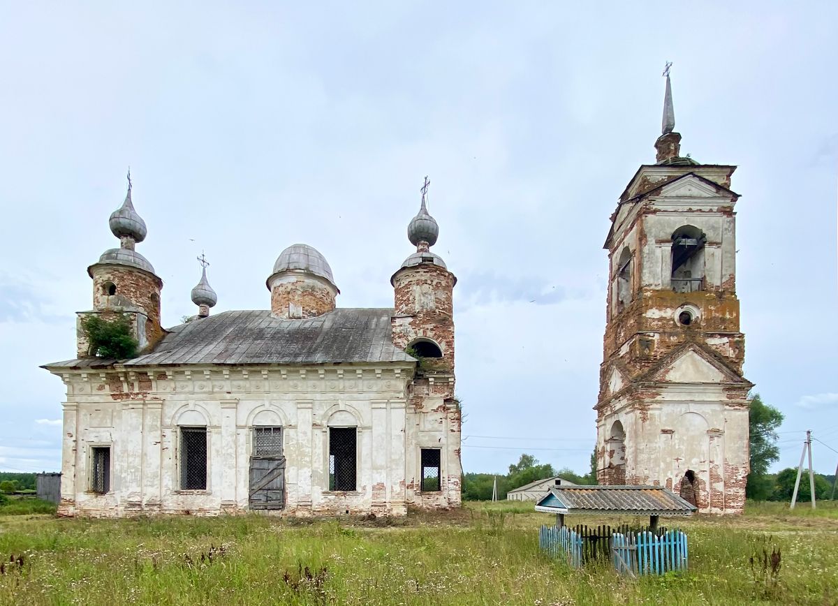 Церковь Рождества Христова, Неклюдово (Инзенский район, Ульяновская область). фасады, Вид с севера