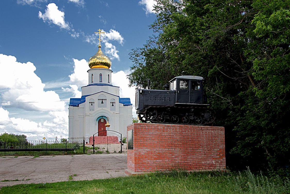 Новый Камелик. Церковь Андрея Первозванного. фасады