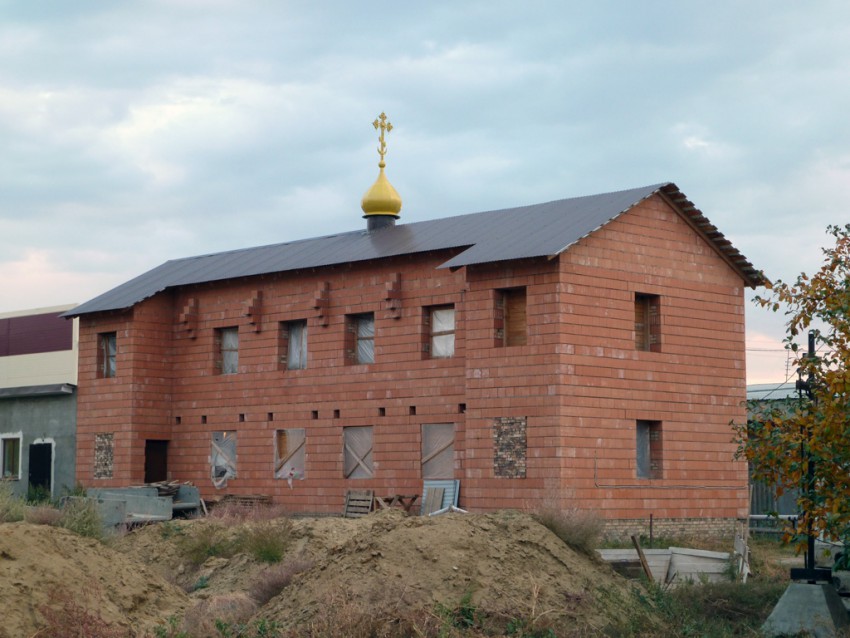 Церковь Покрова Пресвятой Богородицы, Большая Черниговка (Большечерниговский район, Самарская область). общий вид в ландшафте, Трапезный корпус и воскресная школа