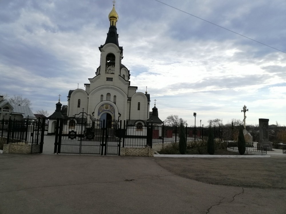 Церковь Константина и Елены, Константиновка (Константиновский район и г. Константиновка, Украина, Донецкая область). фасады