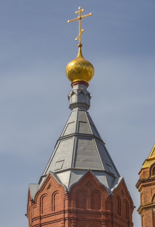 Церковь Преображения Господня, Орск (Орск, город, Оренбургская область). архитектурные детали, Завершение основного объема