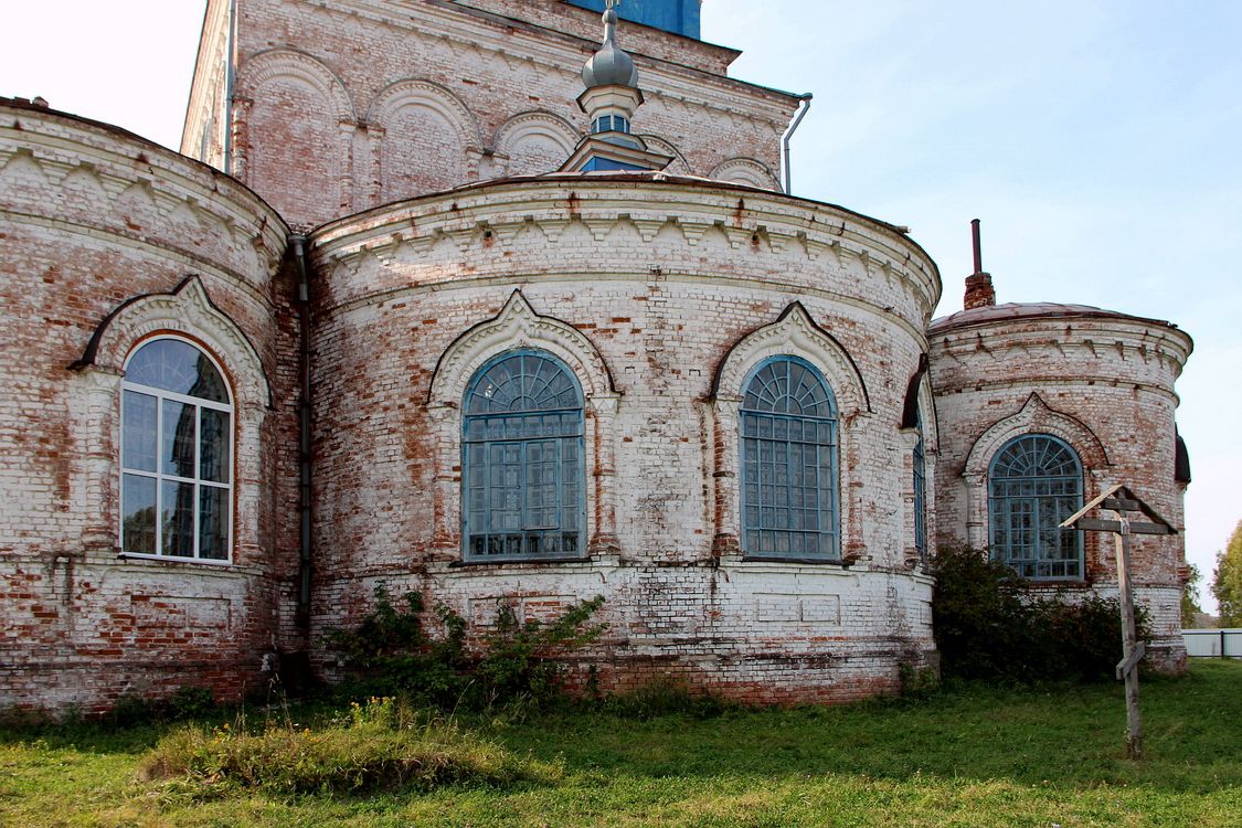 Церковь Александра Невского, Щенники (Шарангский район, Нижегородская область). архитектурные детали