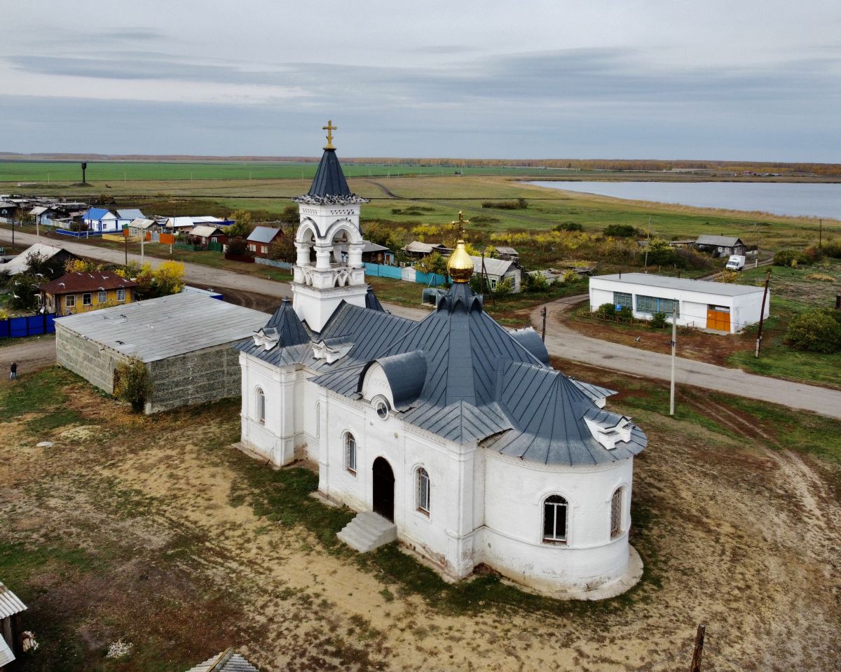 Долгие. Церковь Иоанна Златоуста. фасады, Вид с ЮВ