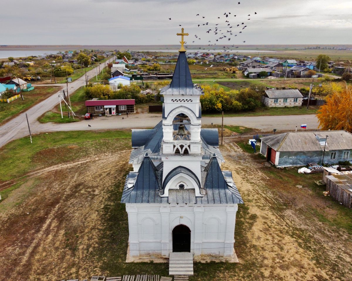 Церковь Иоанна Златоуста, Долгие (Частоозерский район, Курганская область). фасады, Вид с запада