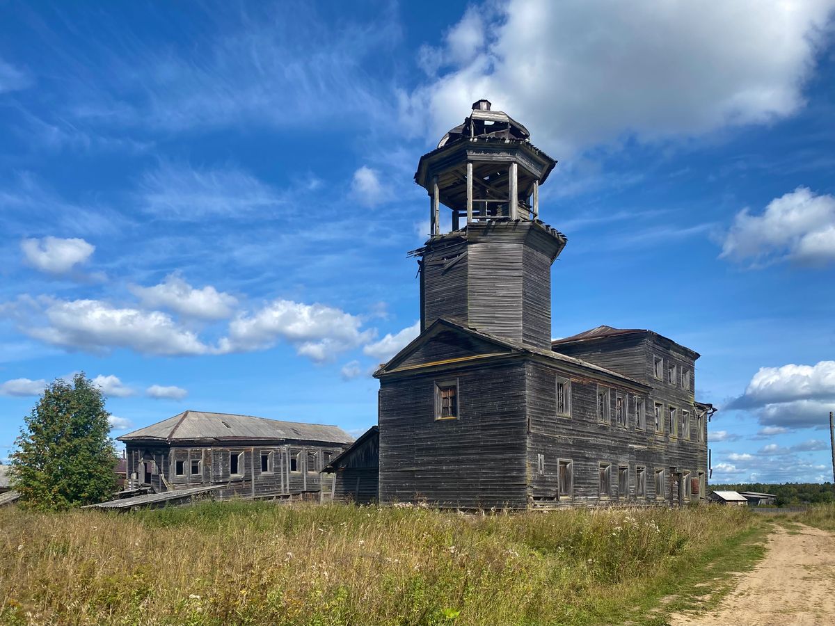 Вид с юго-запада, фасады. Храмовый комплекс Усть-Пуйского погоста, Болкачевская (Усть-Пуя) (Шенкурский район, Архангельская область)