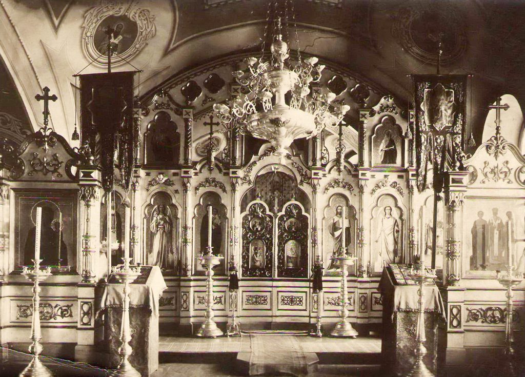 Церковь Троицы Живоначальной, Макарово (Шадринский район и г. Шадринск, Курганская область). архивная фотография, Южный теплый придел. Фото из фондов Шадринского краеведческого музея.
