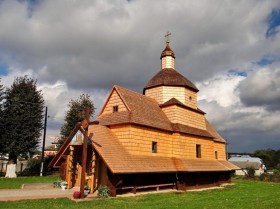 Копычинцы. Церковь Воздвижения Креста Господня