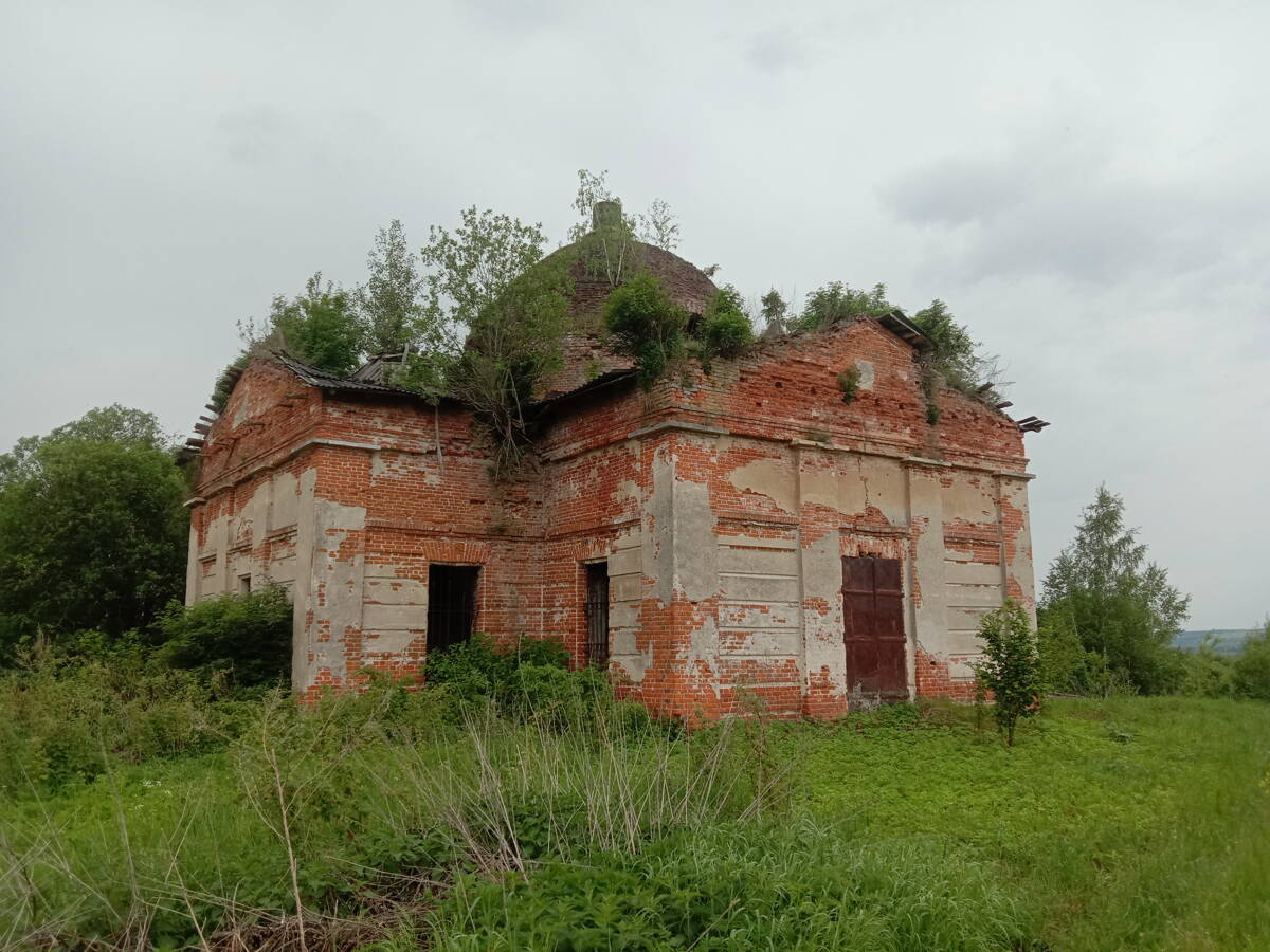 Церковь Богоявления Господня, Кипеть (Суворовский район, Тульская область). фасады