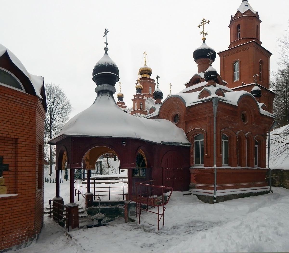 Часовня Параскевы Пятницы, Полыковичи (Могилёвский район, Беларусь, Могилёвская область). фасады