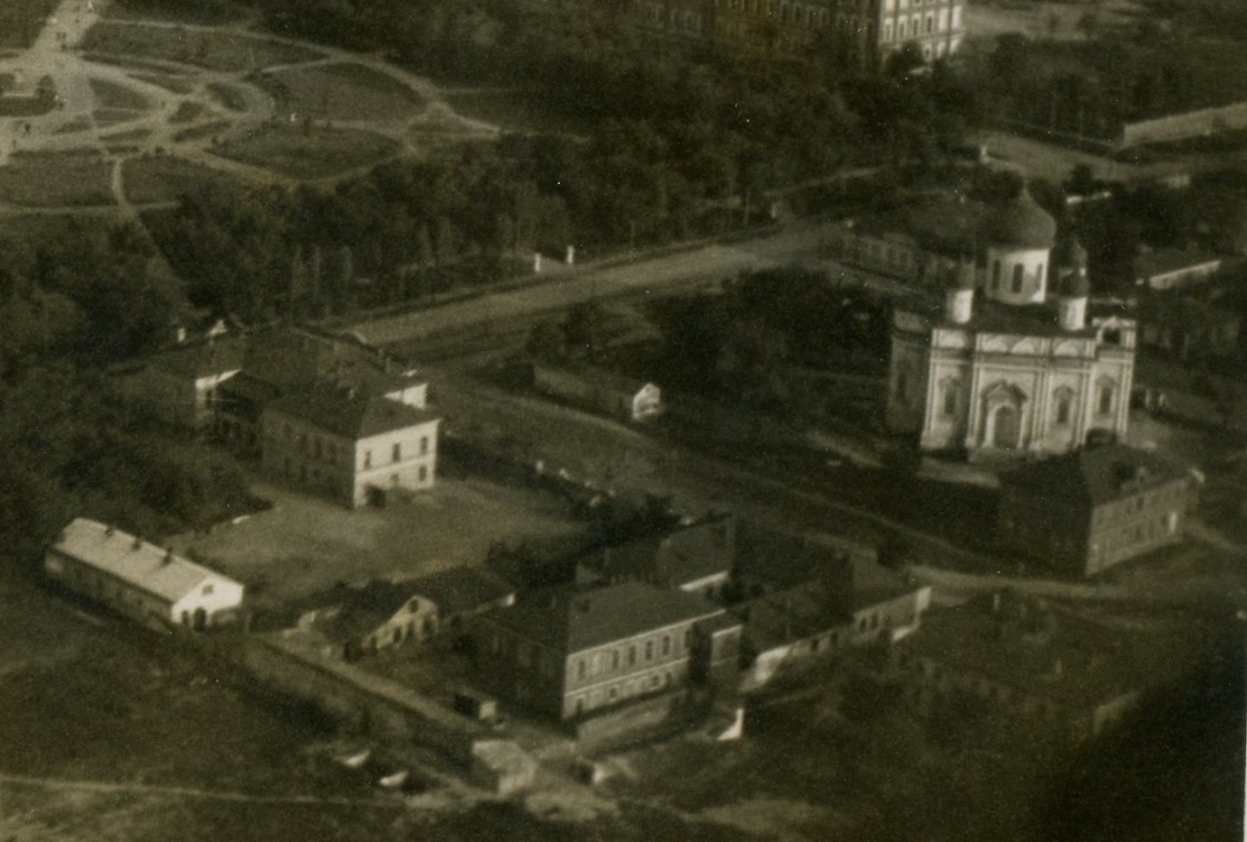 Кропивницкий. Церковь Покрова Пресвятой Богородицы. архивная фотография, Съёмка с самолёта. Фото 1941 г. с аукциона e-bay.de