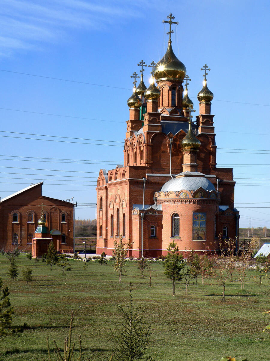 Церковь Троицы Живоначальной, Инской (Беловский район, Кемеровская область). фасады