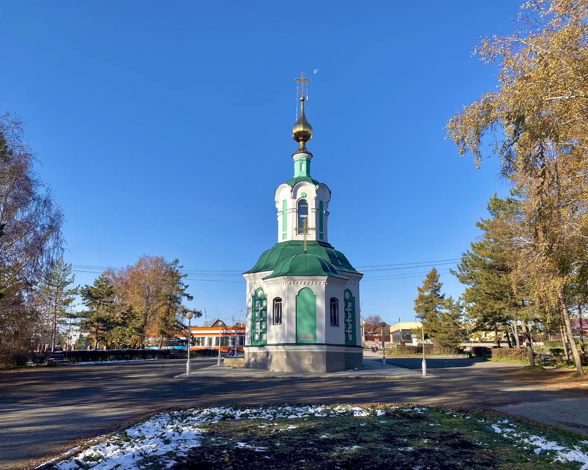 Храм-часовня Покрова Пресвятой Богородицы, Белово (Беловский район, Кемеровская область). фасады, Восточный фасад