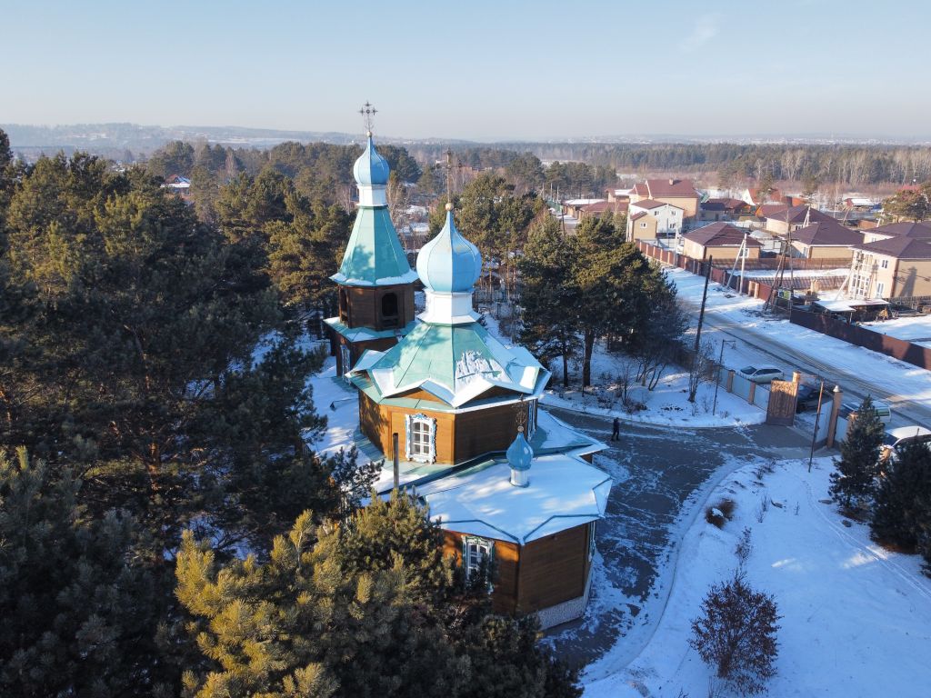 Церковь Казанской иконы Божией Матери, Смоленщина (Иркутский район, Иркутская область). общий вид в ландшафте, Вид с ЮВ