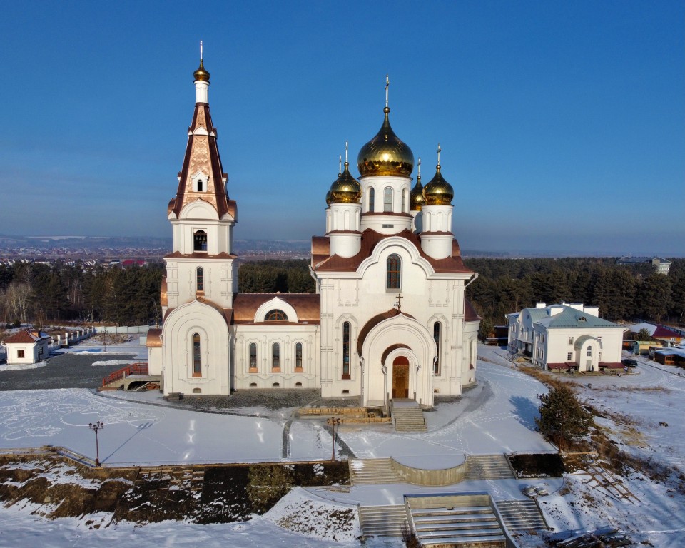 Церковь Петра и Павла, Шелехов (Шелеховский район, Иркутская область). общий вид в ландшафте, Вид с юга