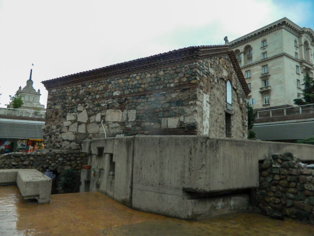 Церковь Параскевы Иконийской, София (София, Болгария). фасады