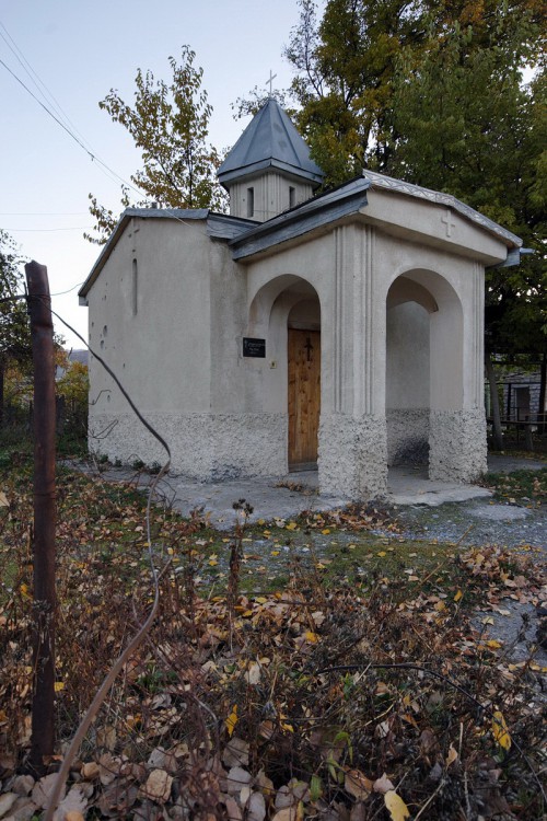 Неизвестная часовня, Кехви (Южная Осетия, Прочие страны). общий вид в ландшафте
