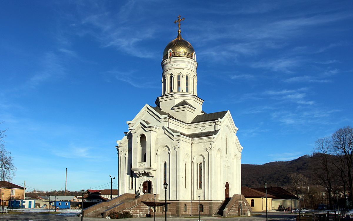 общий вид в ландшафте. Церковь Иоанна Воина, Владикавказ (Владикавказ, город, Республика Северная Осетия-Алания)