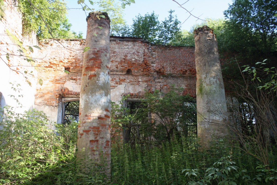 Церковь Троицы Живоначальной, Лесоклинье, урочище (Молоковский район, Тверская область). интерьер и убранство