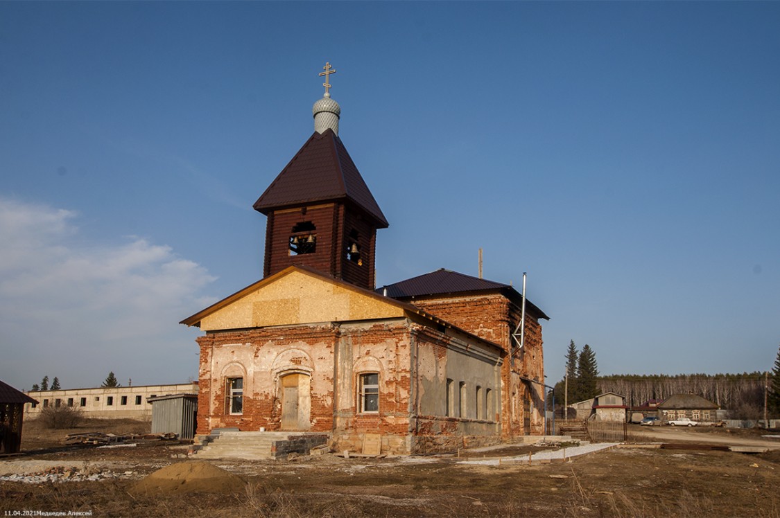 Церковь Александра Невского, Походилова (Каменский район (Каменский ГО), Свердловская область). фасады
