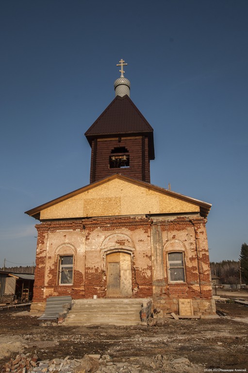 Церковь Александра Невского, Походилова (Каменский район (Каменский ГО), Свердловская область). фасады