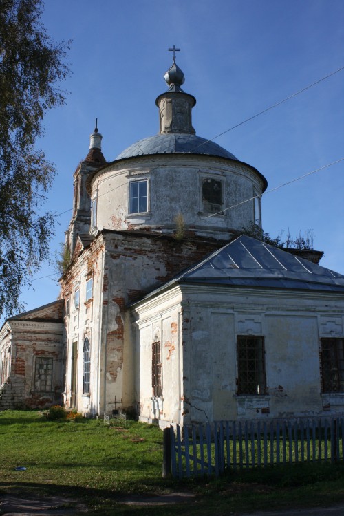 Церковь Спаса Всемилостивого, Славково (Кашинский городской округ, Тверская область). фасады