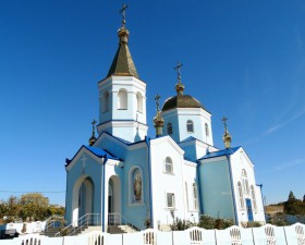 Баловное. Церковь Рождества Пресвятой Богородицы