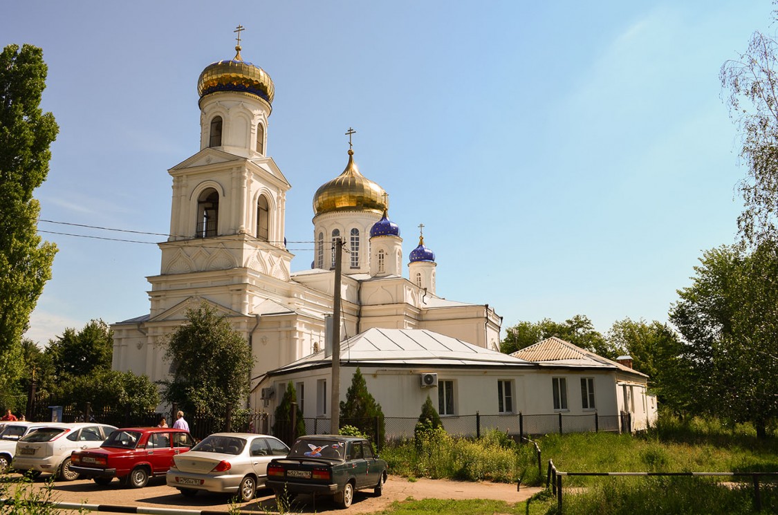 Церковь Успения Пресвятой Богородицы, Донецк (Донецк, город, Ростовская область). фасады, Храм в честь Успения Божией Матери
