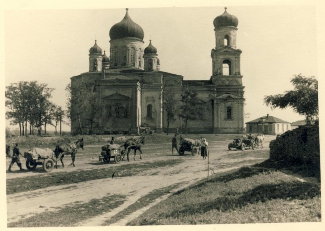 Церковь Успения Пресвятой Богородицы, Донецк (Донецк, город, Ростовская область). архивная фотография, Фото 1942 г. с аукциона e-bay.de