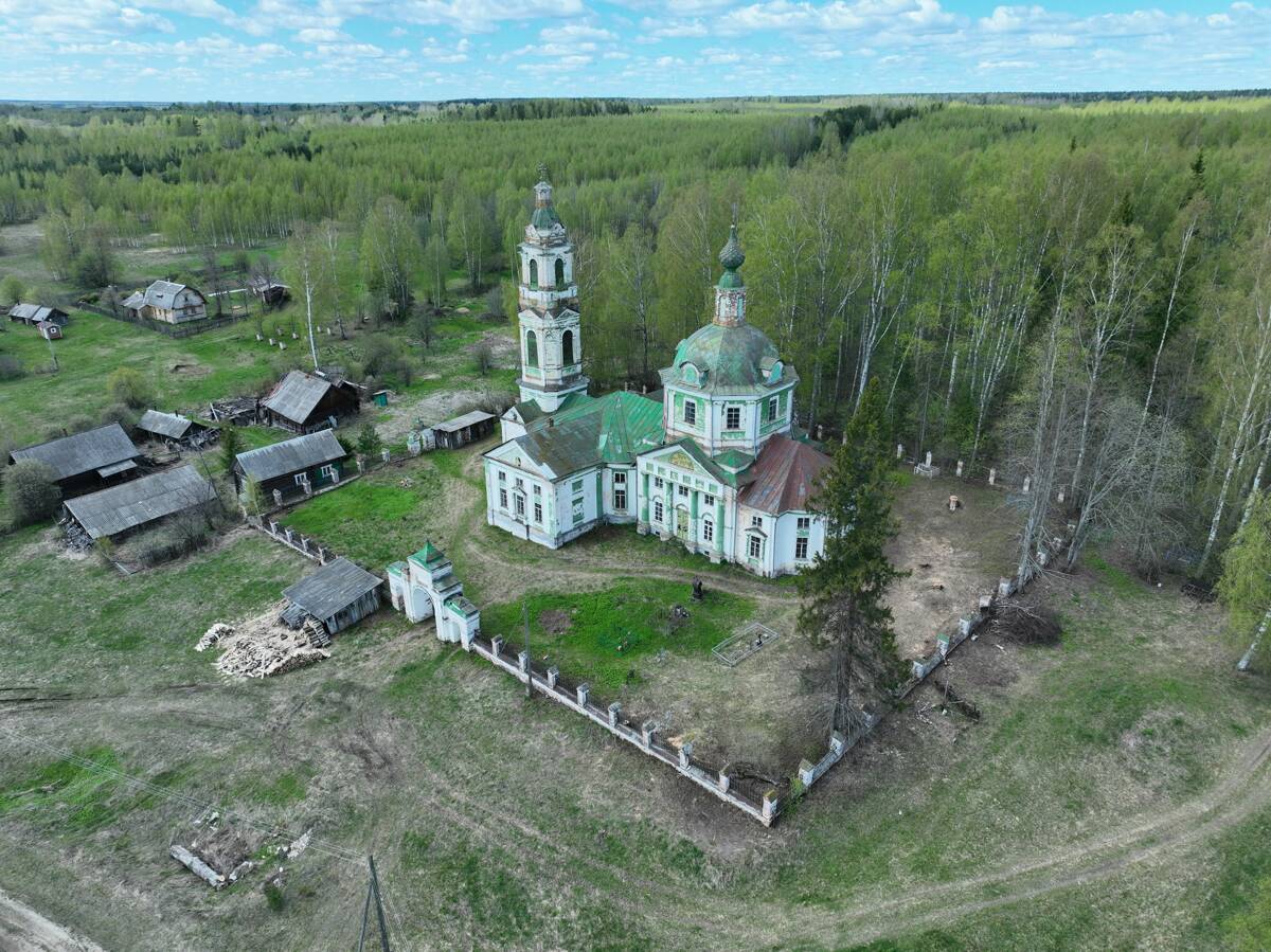 Церковь Владимирской иконы Божией Матери, Боговское (Антроповский район, Костромская область). фасады