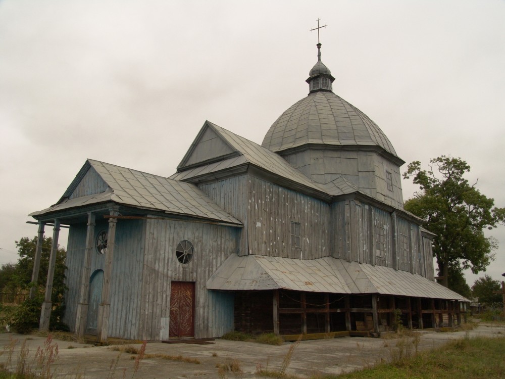 Церковь Михаила Архангела, Станиславчик (Бродовский район, Украина, Львовская область). фасады