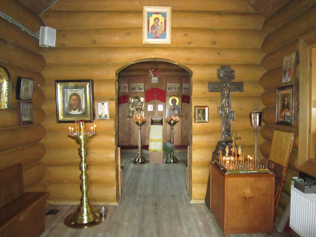 Церковь Петра и Февронии, Захарово (Одинцовский городской округ и ЗАТО Власиха, Краснознаменск, Московская область). интерьер и убранство, Убранство храма