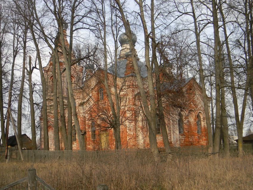 Домовицы. Церковь Троицы Живоначальной. фасады