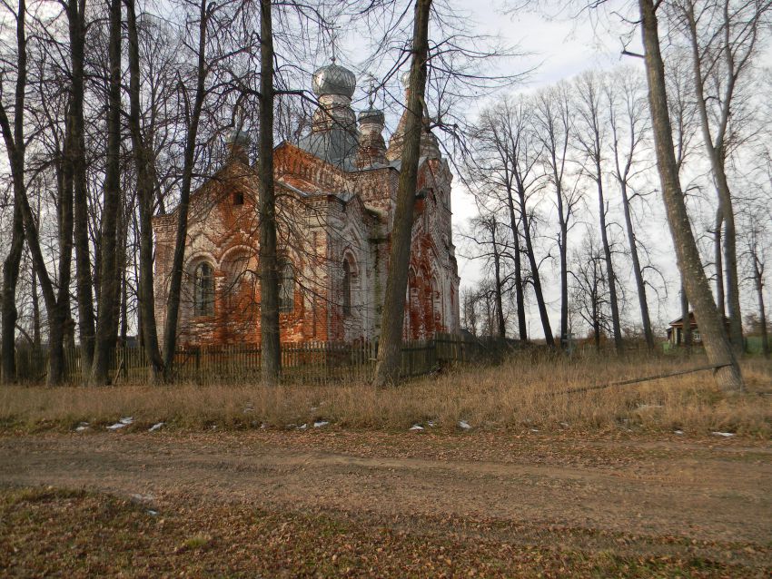 Церковь Троицы Живоначальной, Домовицы (Фурмановский район, Ивановская область). фасады