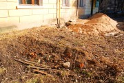 Церковь Алексия, митрополита Московского, в Ямской слободе, Над сохранившимся фундаментом церкви виден земляной вал.<br>, Калуга, Калуга, город, Калужская область
