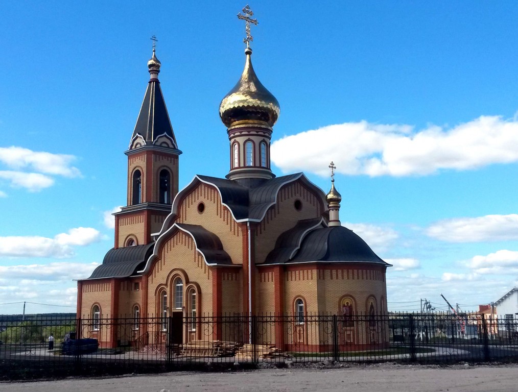 Старое Дрожжаное. Церковь Сергия Радонежского. фасады