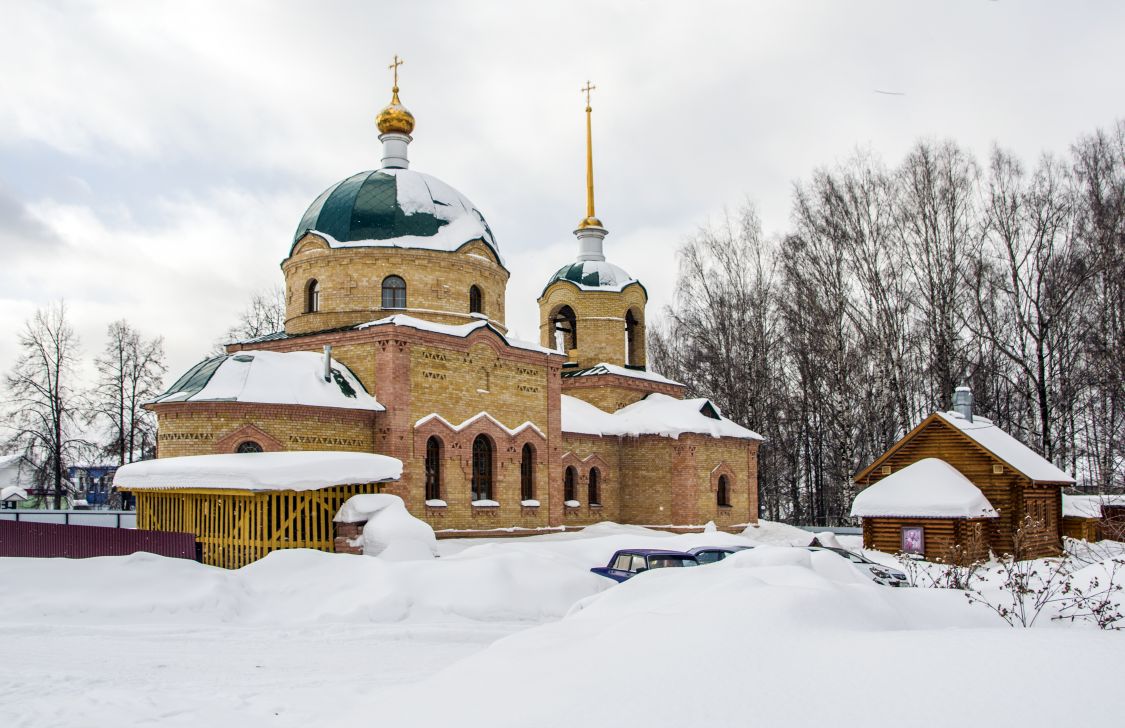 Церковь Георгия Победоносца, Юрья (Юрьянский район, Кировская область). фасады, Церковь Георгия Победоносца