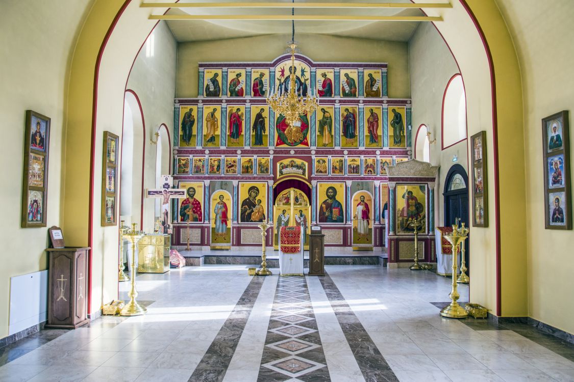 Церковь Георгия Победоносца, Юрья (Юрьянский район, Кировская область). интерьер и убранство, Церковь Георгия Победоносца. Иконостас