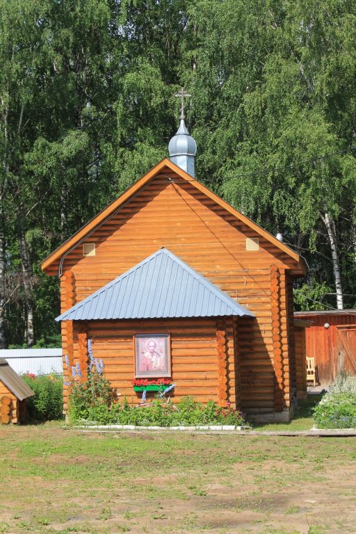 Церковь Георгия Победоносца, Юрья (Юрьянский район, Кировская область). дополнительная информация, Церковные постройки