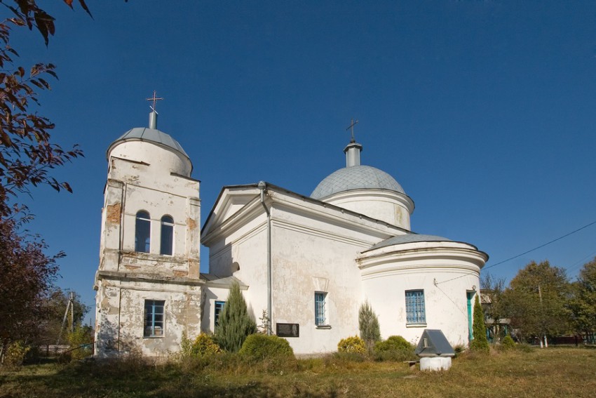 Церковь Михаила Архангела, Пилиповка (Фастовский район, Украина, Киевская область). общий вид в ландшафте, Общий вид