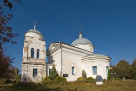 Пилиповка. Церковь Михаила Архангела